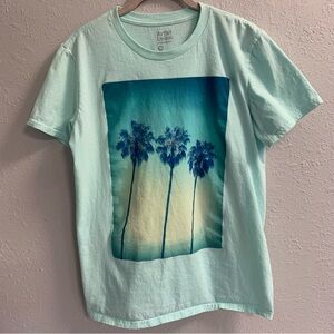 Artist Union clothing co short sleeve tee light green with palm trees